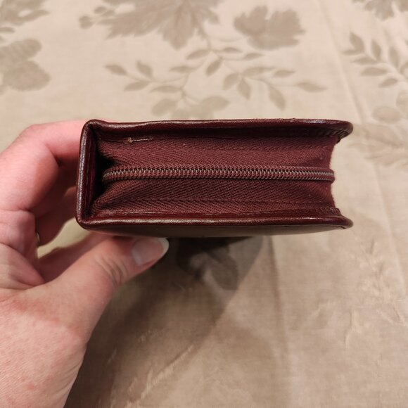 Vintage Toiletry Travel Kit, New with Tags! - Picture 11 of 14